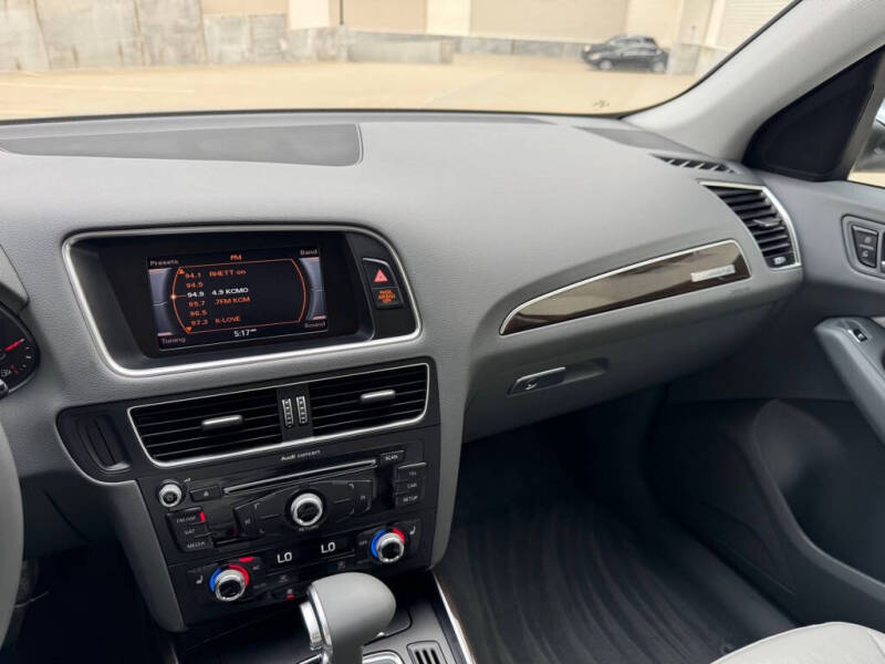 2014 Audi Q5 2.0T quattro Premium Plus