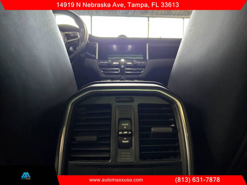 2021 Porsche Macan S