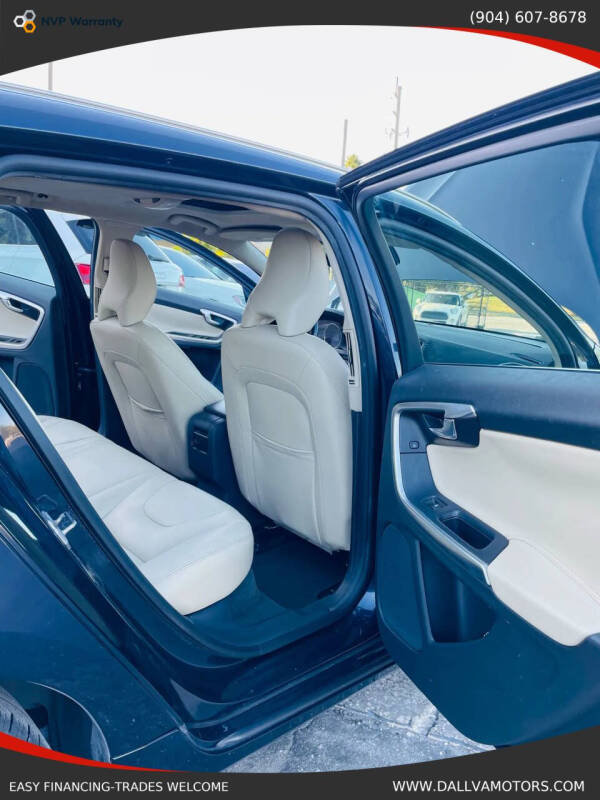 2017 Volvo V60 T5 Premier