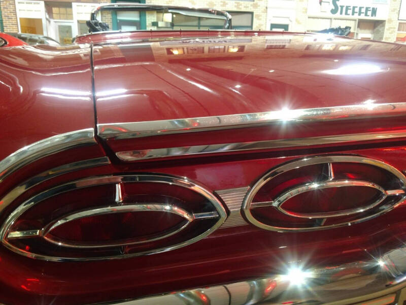 1962 Oldsmobile Starfire