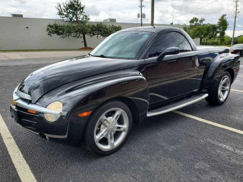2004 Chevrolet SSR LS