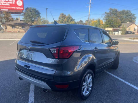 2019 Ford Escape SE