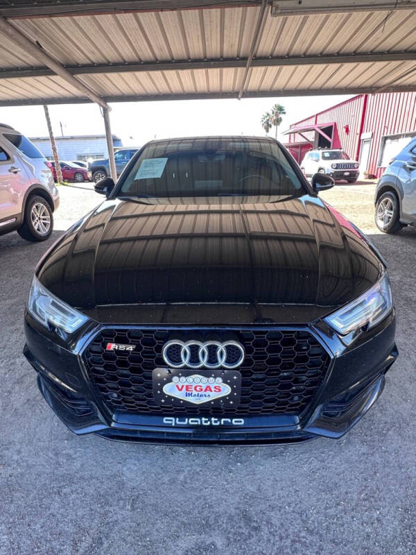 2017 Audi A4 Premium Plus's photo