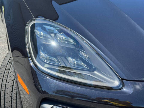 2019 Porsche Cayenne E-Hybrid