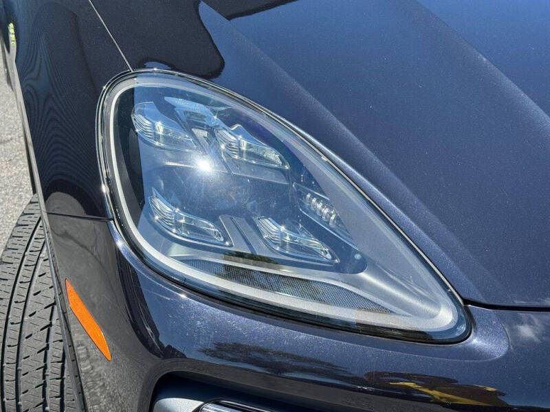 2019 Porsche Cayenne E-Hybrid