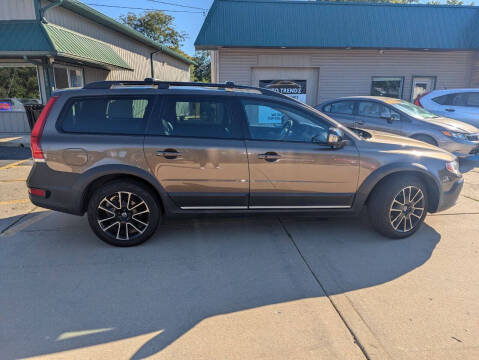 2016 Volvo XC70 T5 Classic Platinum