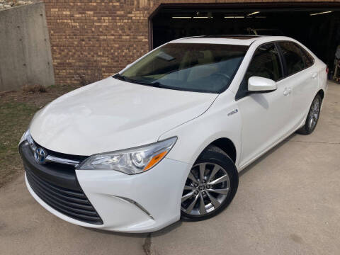 2015 Toyota Camry Hybrid for sale at K2 Autos in Holland MI