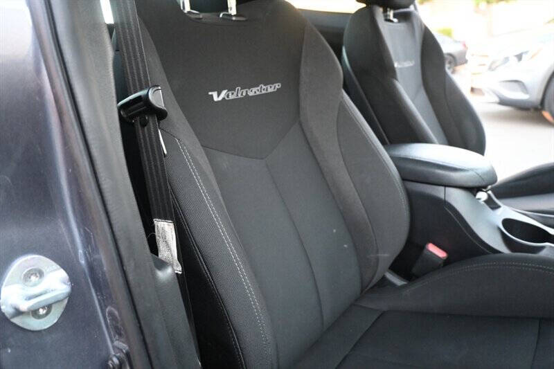 2017 Hyundai Veloster