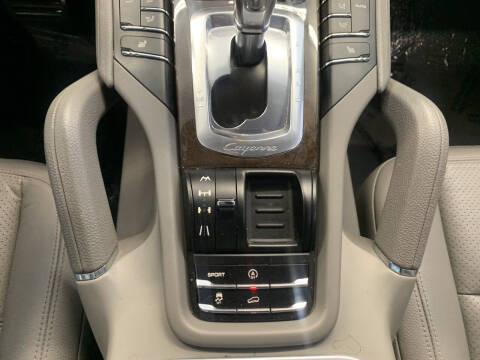 2012 Porsche Cayenne S