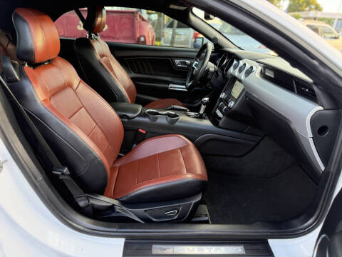 2016 Ford Mustang EcoBoost Premium