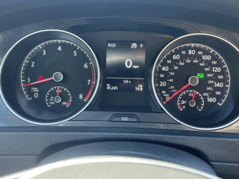 2019 Volkswagen Golf S