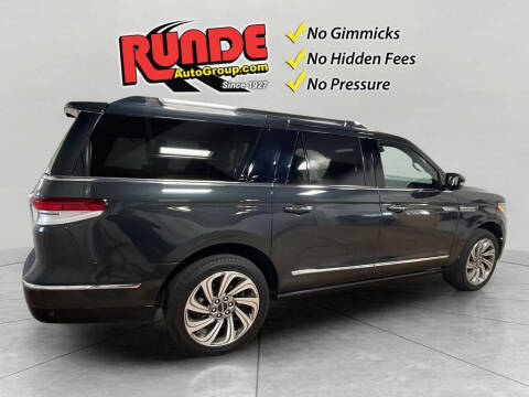 2023 Lincoln Navigator L Reserve