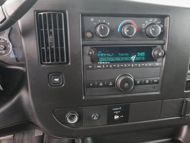 2023 GMC Savana 2500