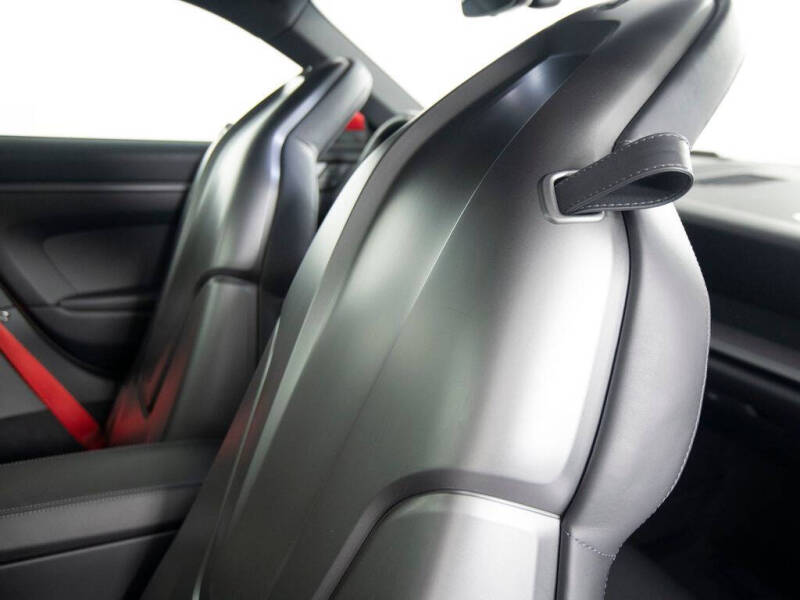 2024 Porsche 911 Carrera