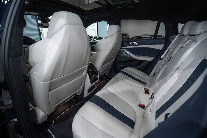 2023 BMW X6 M