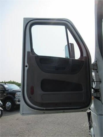 2015 Freightliner Cascadia