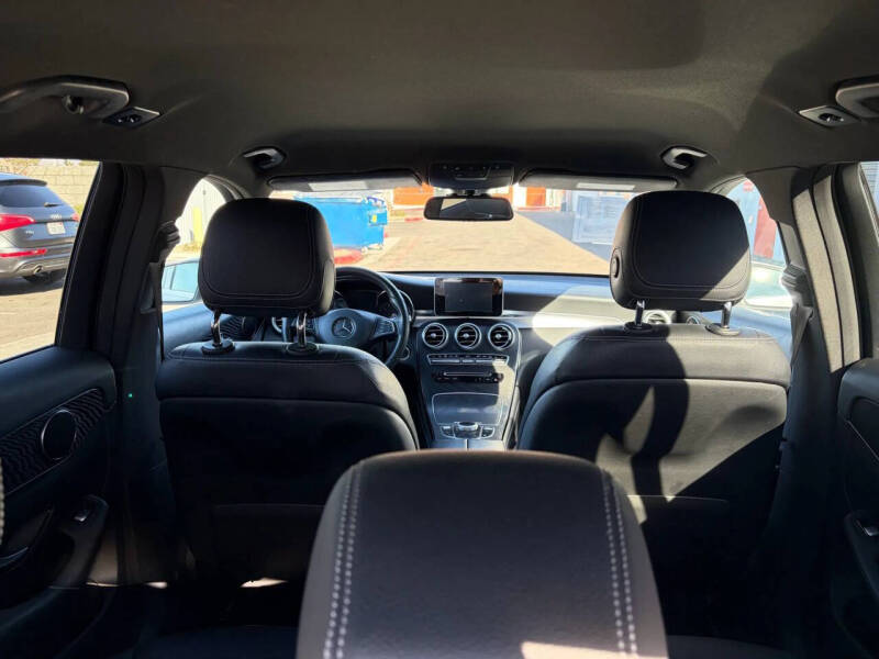 2017 Mercedes-Benz GLC GLC 300