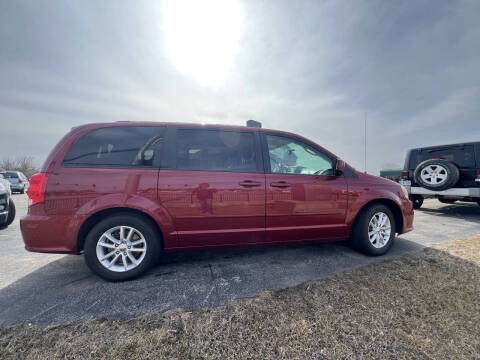 2016 Dodge Grand Caravan for sale at Village Motors in Sullivan MO