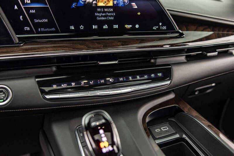 2023 Cadillac Escalade Sport Platinum