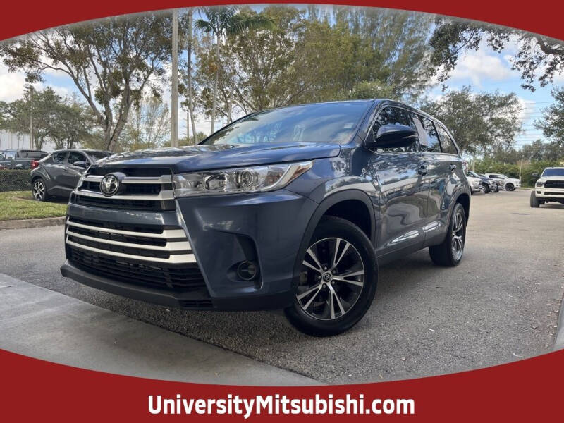 2019 Toyota Highlander LE