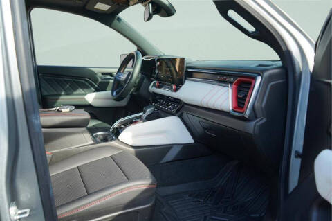 2024 GMC Canyon AT4X