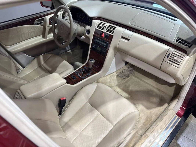 1999 Mercedes-Benz E-Class E 320