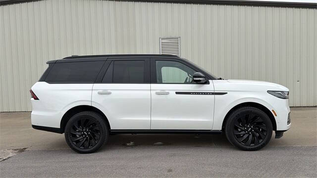 2025 Lincoln Navigator Black Label