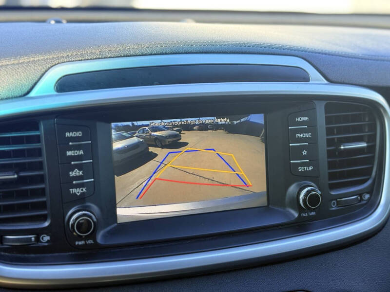 2020 Kia Sorento EX V6