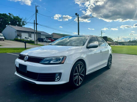 2013 Volkswagen Jetta for sale at HillView Motors in Shepherdsville KY