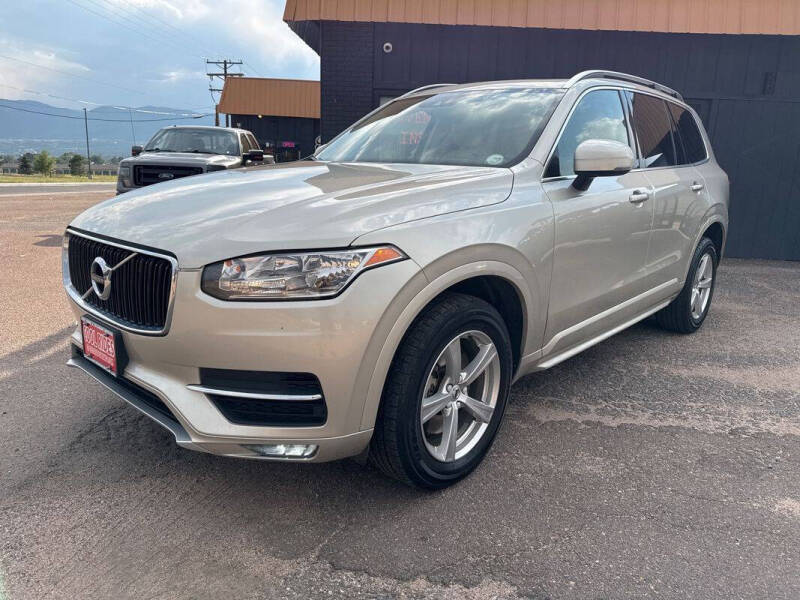 2016 Volvo XC90 T5 Momentum