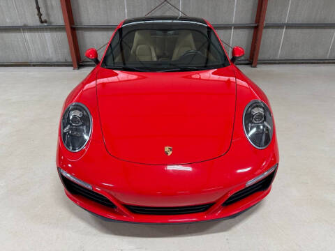 2018 Porsche 911 Carrera