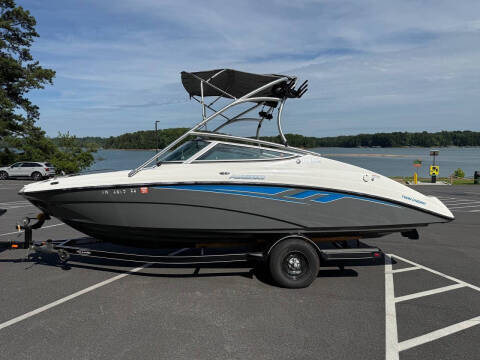 2015 Yamaha AR210
