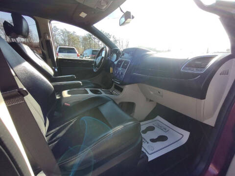 2014 Dodge Grand Caravan SXT 30th Anniversary