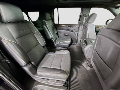 2024 Cadillac Escalade ESV Premium Luxury