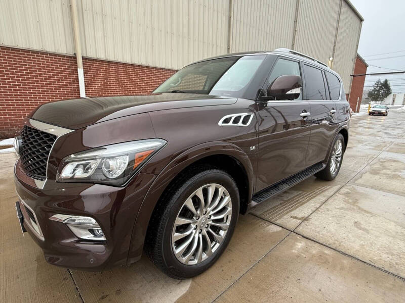 2017 INFINITI QX80 Base's photo