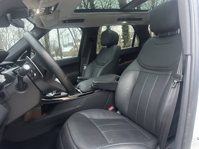 2023 Land Rover Range Rover Sport P360 SE