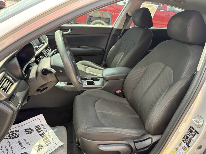 2017 Kia Optima LX