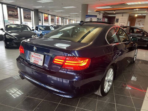 2011 BMW 3 Series 328i