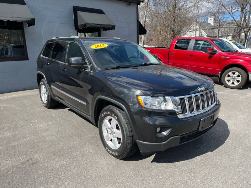 2012 Jeep Grand Cherokee for sale at QUINN'S AUTOMOTIVE in Leominster MA