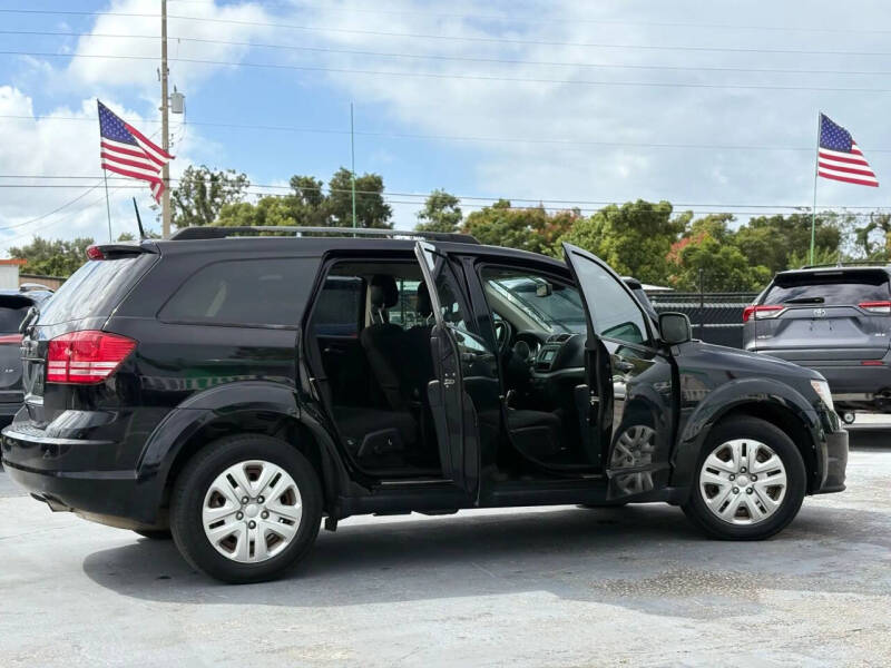 2020 Dodge Journey SE Value