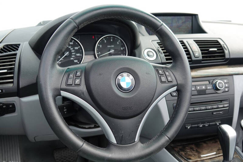 2009 BMW 1 Series 128i