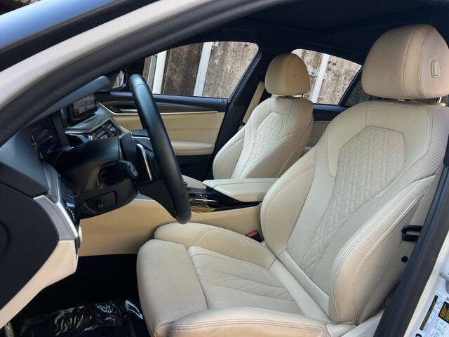 2021 BMW 5 Series 530i