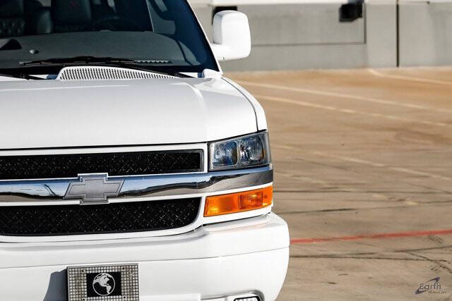 2023 Chevrolet Express 2500