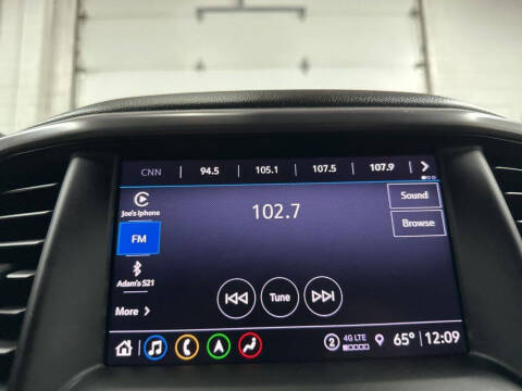 2023 GMC Acadia AT4
