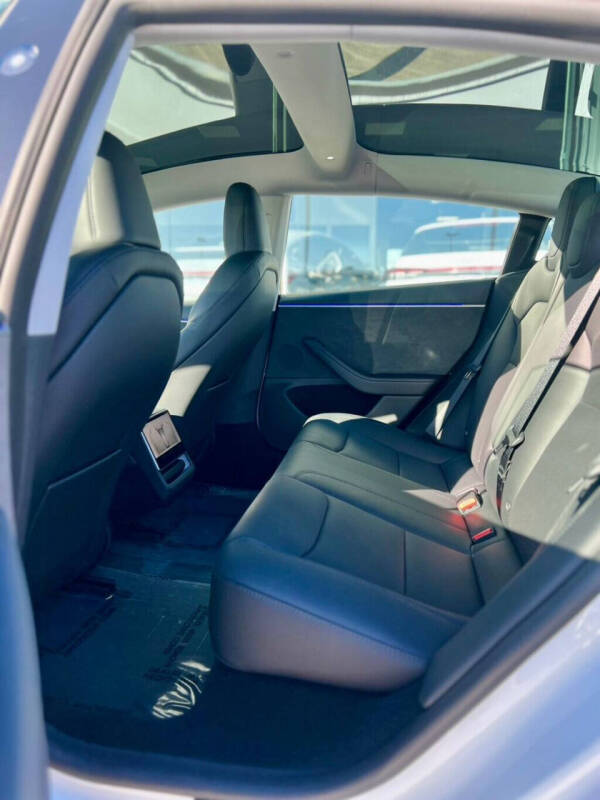 2025 Tesla Model 3 Long Range