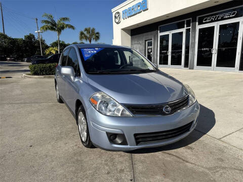 2011 Nissan Versa 1.8 S