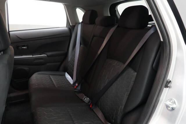 2026 Mitsubishi Outlander Sport ES