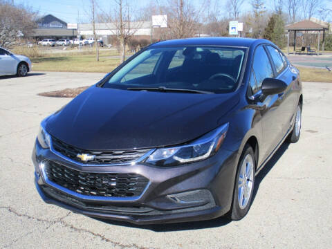 2017 Chevrolet Cruze for sale at Triangle Auto Sales in Elgin IL