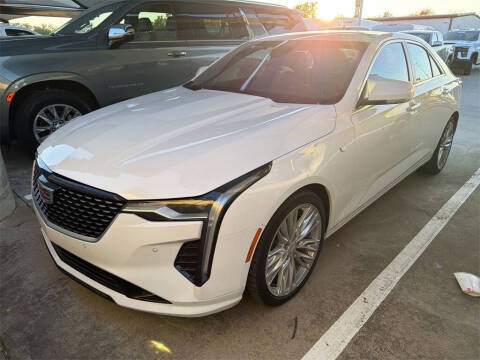 2023 Cadillac CT4 Premium Luxury