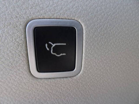 2017 Chrysler Pacifica Hybrid Premium